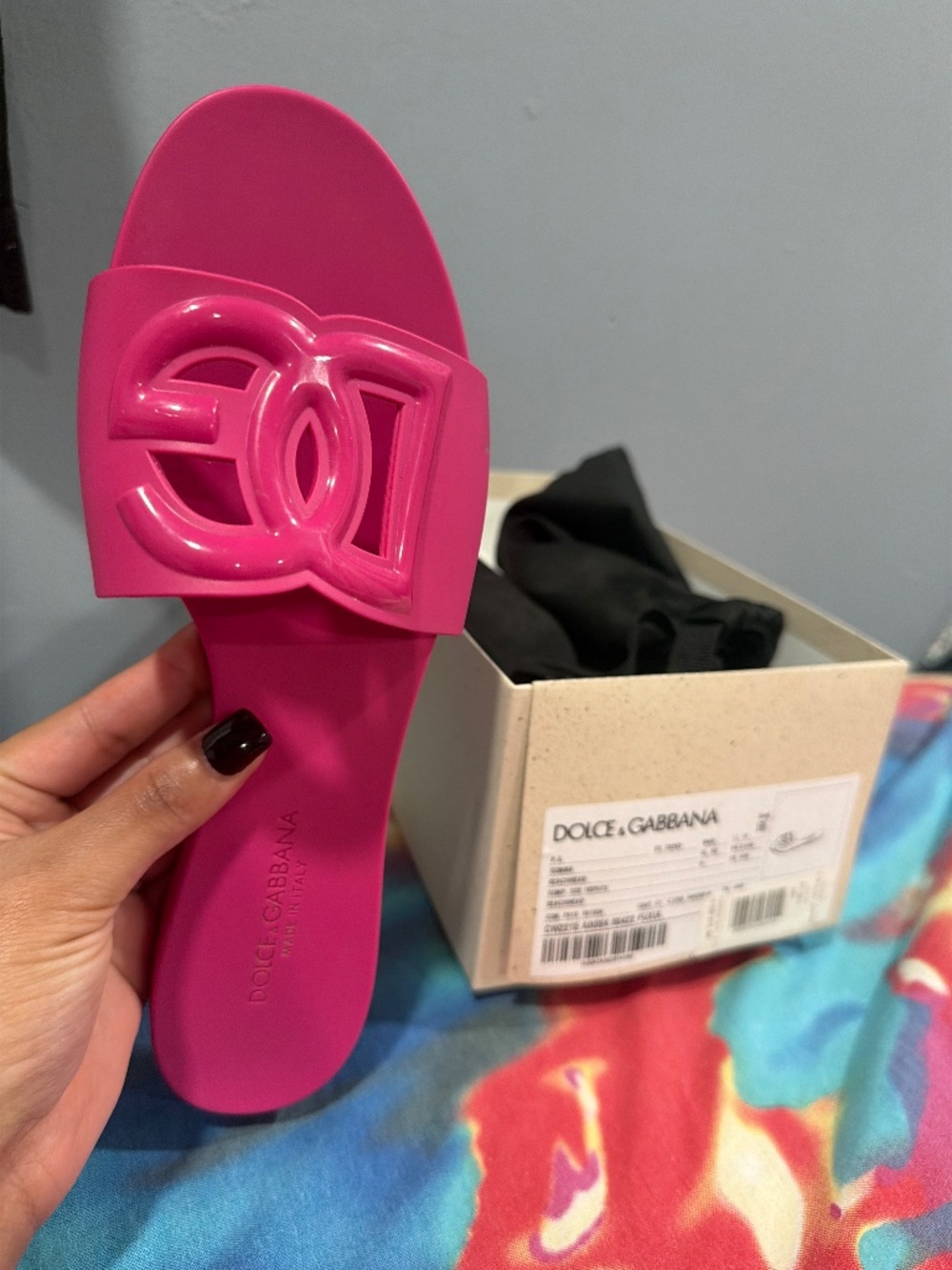 Dolce gabanna pool slides